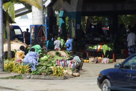 25_Vanuatu_Port Vila_trznica04.jpg