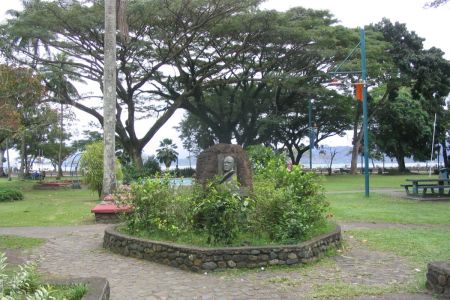 23_Fiji_Suva_mesto10.jpg