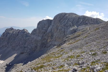 Proti Cmiru - pogled proti Vrbanovim špicam.jpg